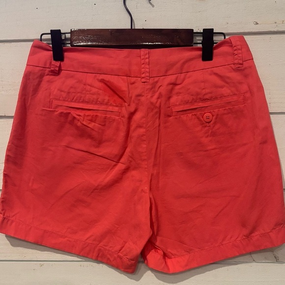 J. Crew Chino broken in Shorts Coral Pink  Broken-in Cotton Pockets
Mid-Rise  0 - Picture 8 of 9